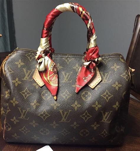 louis vuitton handbag wrap